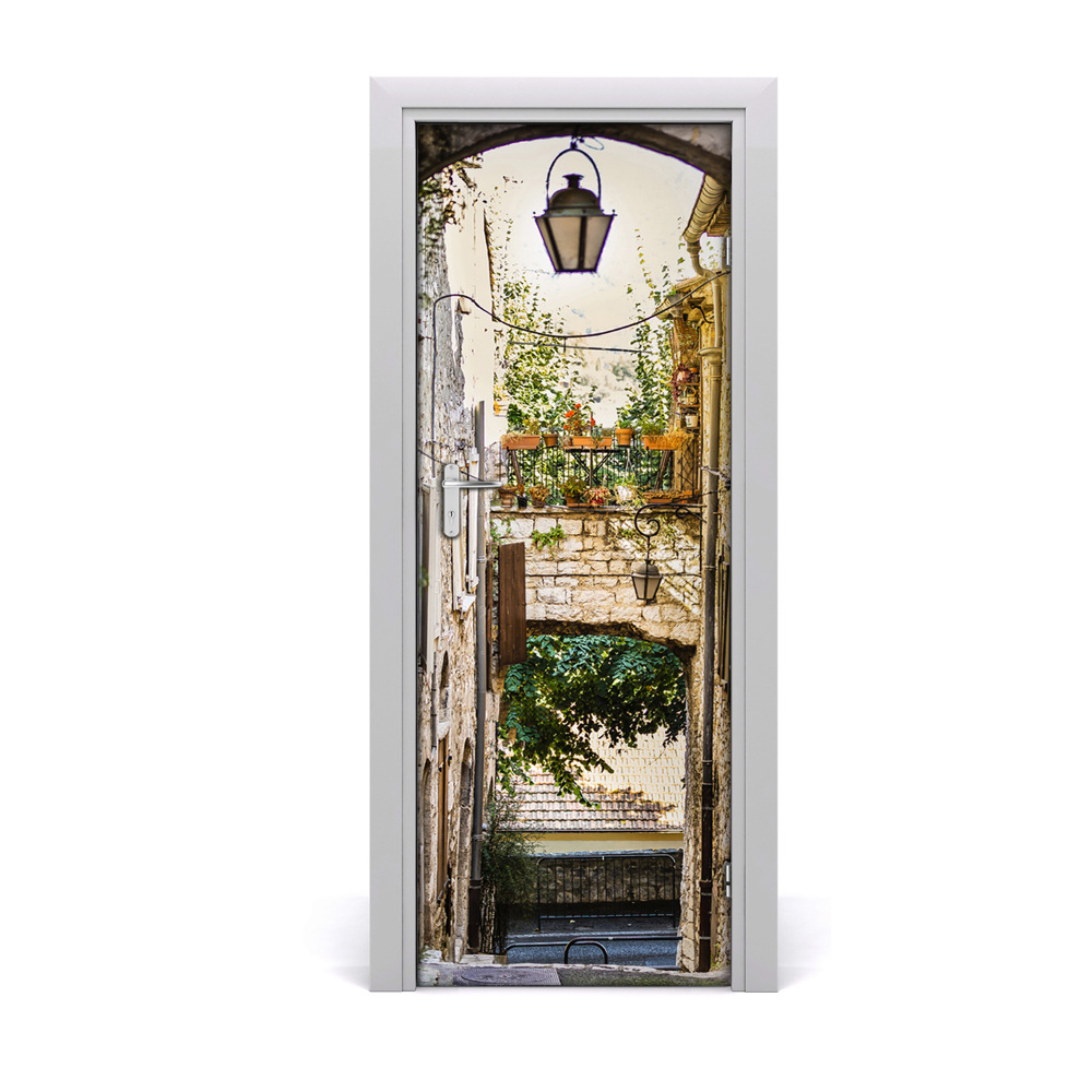 Fototapeta samoprzylepna drzwi Stare piękne miasteczko