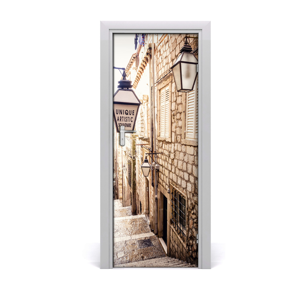 Fototapeta samoprzylepna drzwi Ulica w starym mieście