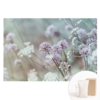 Tapeta fotograficzna na flizelinie Pastelowe kwiaty w tle natury