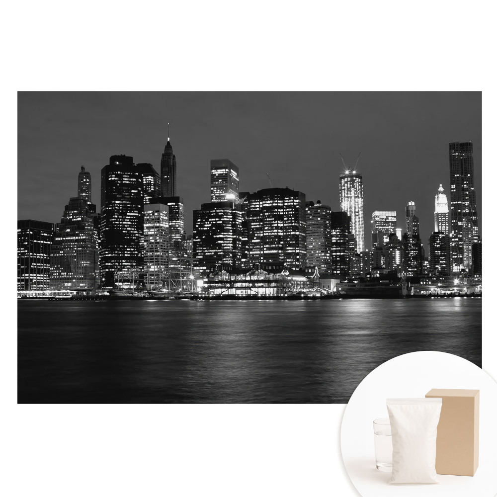 Duża fototapeta na ścianę Panorama miasta nocą z odbiciem w wodzie