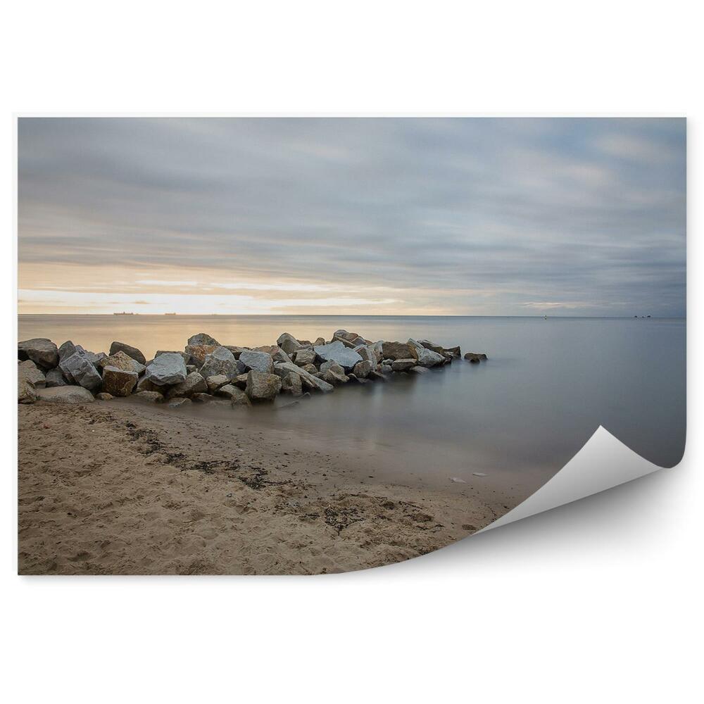 Okleina na ścianę kamienie morze Bałtyckie niebo chmury Gdynia