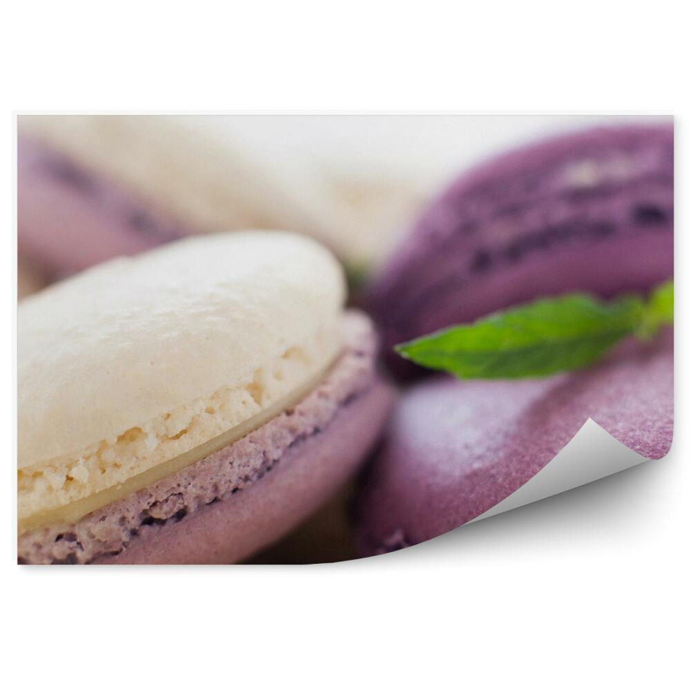 Okleina na ścianę Ciasteczka makaroniki purpurowe białe słodkości