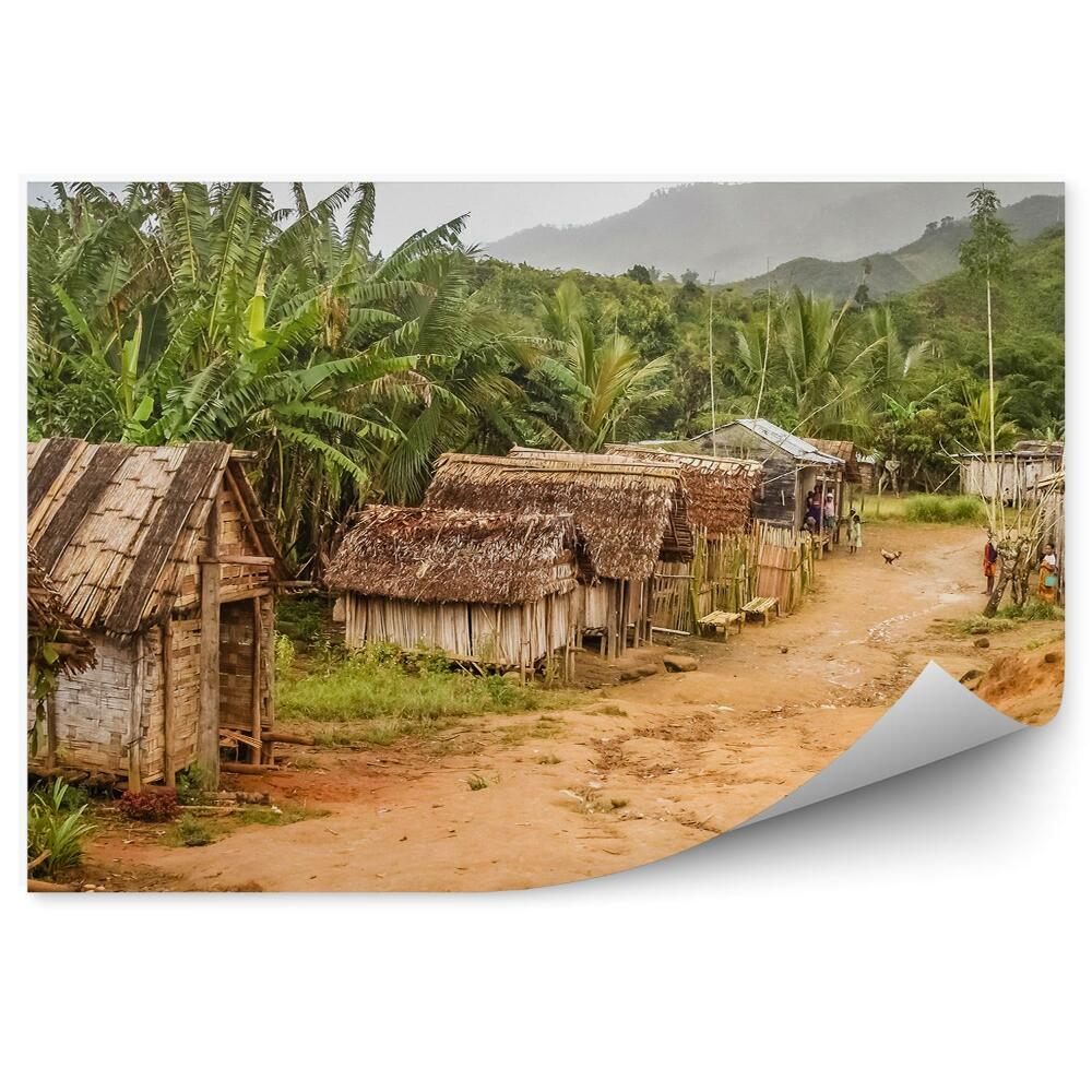 Okleina na ścianę mała wieś Madagaskar