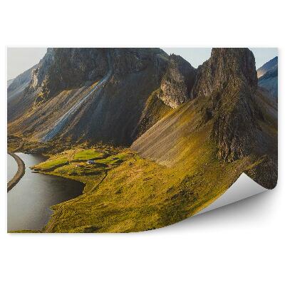 Okleina ścienna Zielone wysokie góry na wyspie drogi woda