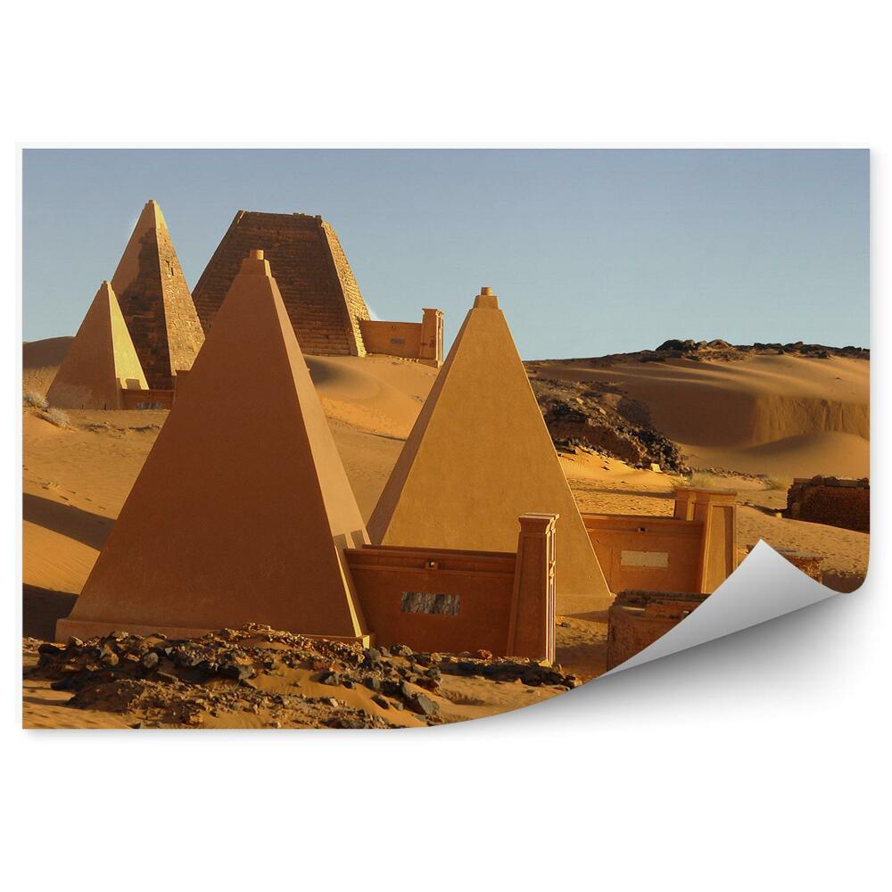 Fototapeta samoprzylepna Piramidy zabytki meroe nubia piasek