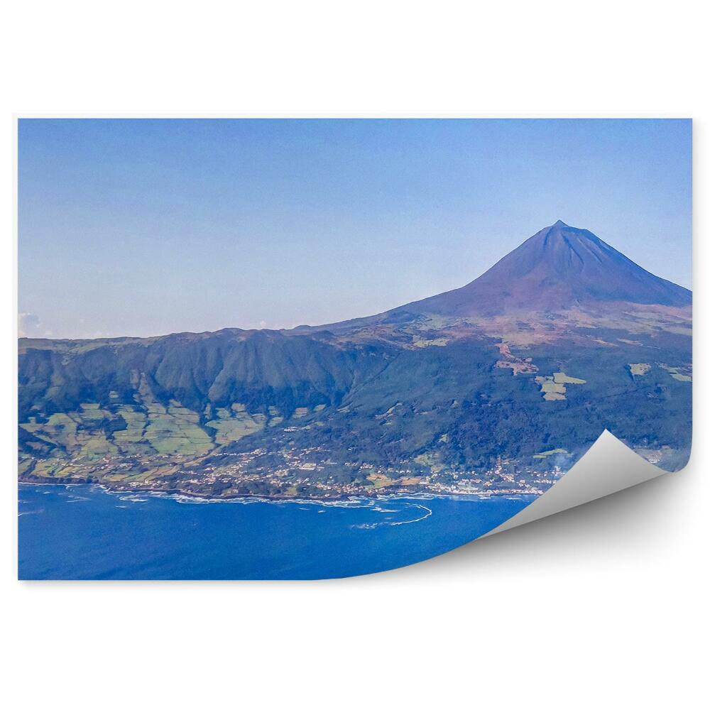 Okleina na ścianę Widok z lotu ptaka wyspa pico wulkan ocean niebo