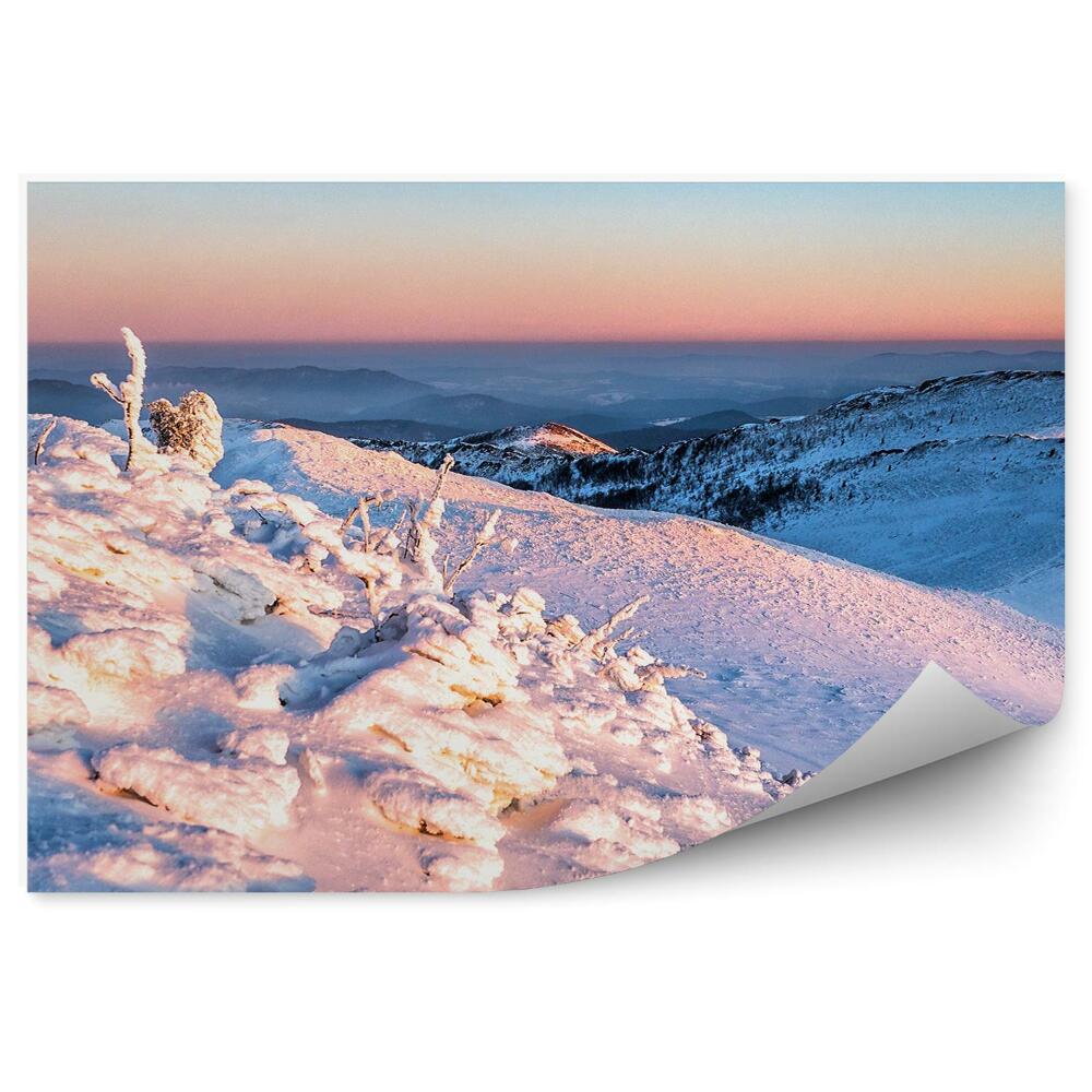 Okleina na ścianę Zaspy śniegu na szczytach gór zima natura