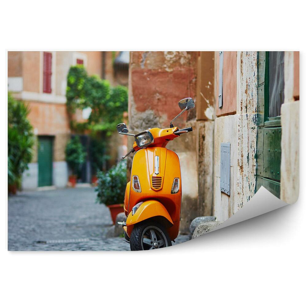 Fototapeta na ścianę Pomarańczowy skuter w bocznej ulicy