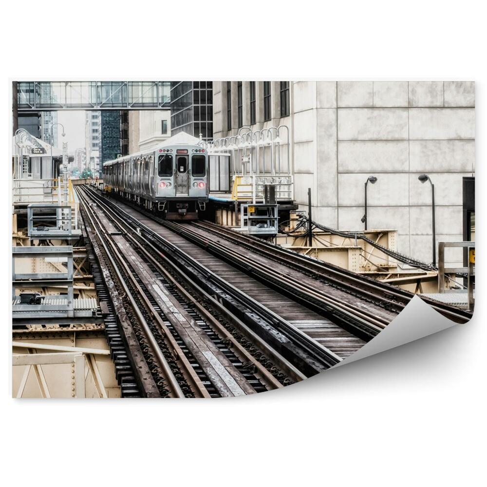 Fotopeta Podwyższone tory kolejowe pociąg transport miasto
