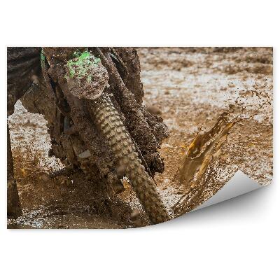 Fototapeta na ścianę Motocyklista na motorze w błocie