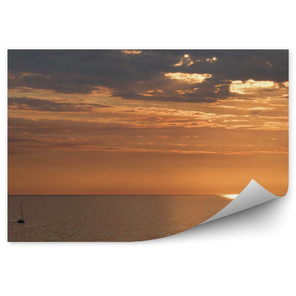 Fototapeta na ścianę Blask słońca zza chmur spokojne wody Morza Śródziemnego