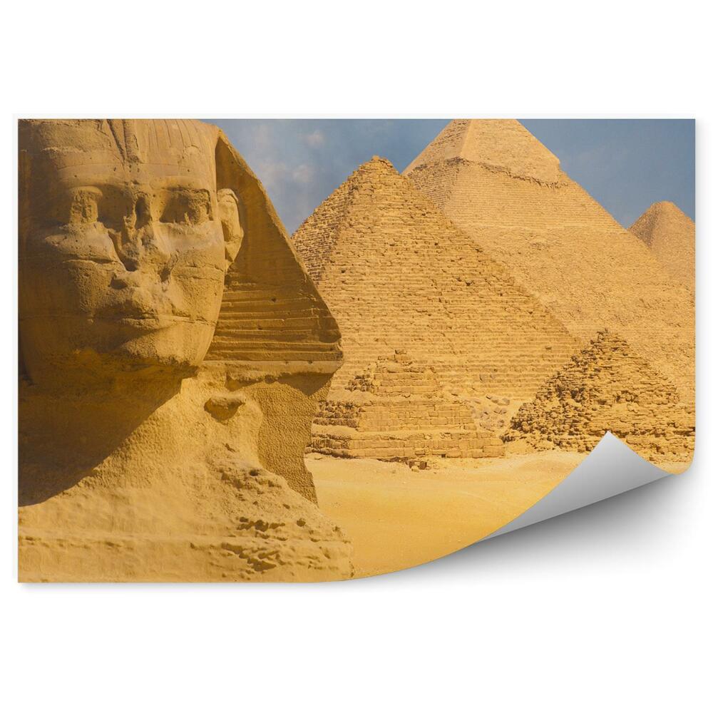 Okleina na ścianę Twarz wielkiego sfinksa na tle piramid w gizie