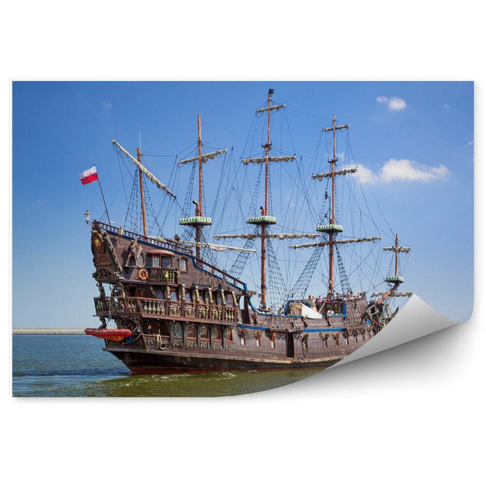 Fototapeta Statek galeon pirate na wody morza bałtyckiego w gdyni