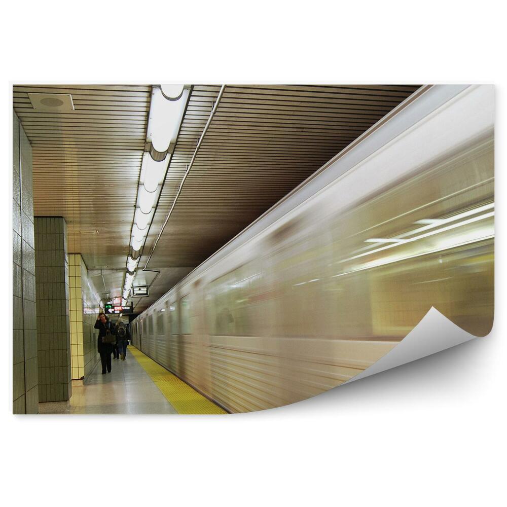 Fotopeta Tunel ludzie ruch pociąg metro