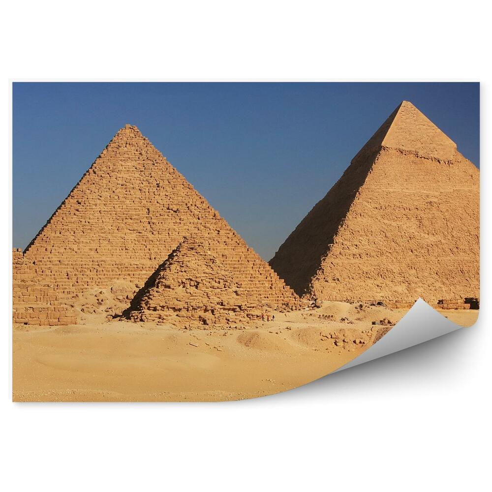 Fototapeta samoprzylepna Piramidy piasek wielbłądy