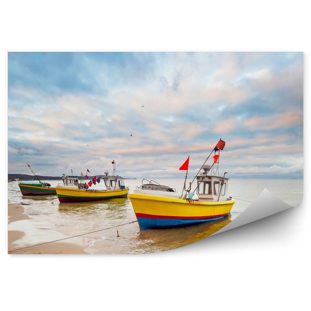 Fototapeta Łodzie rybackie na plaży morza bałtyckiego w polsce