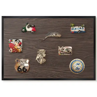 Tablica magnetyczna z naturalną drewnianą teksturą w czarnej ramie