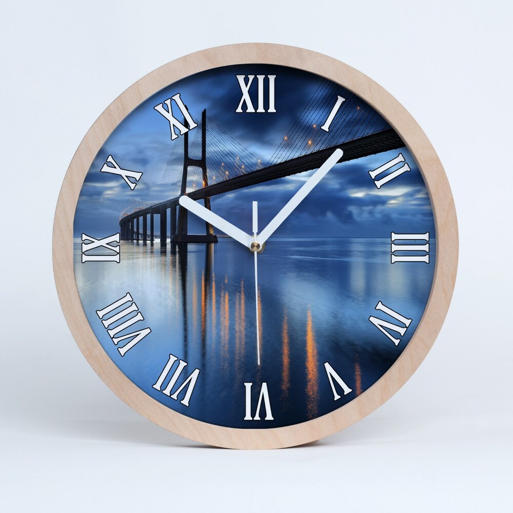 Zegar drewniany Oświetlony most