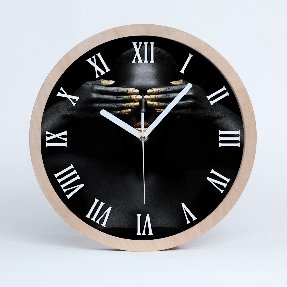 Drewniany zegar ścienny Kobieta w czerni